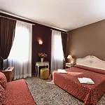 Affittacamere Casa Martini 4*