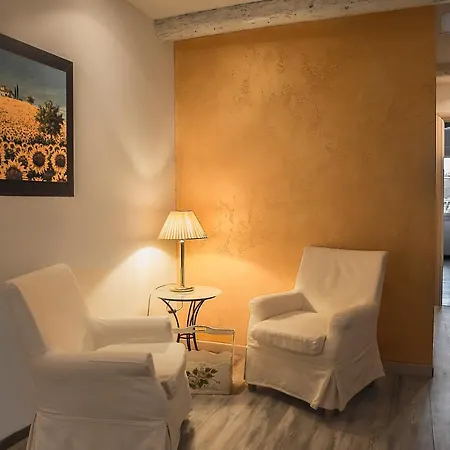 Casa Martini Konukevi