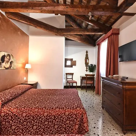 Casa Martini 3* Benátky