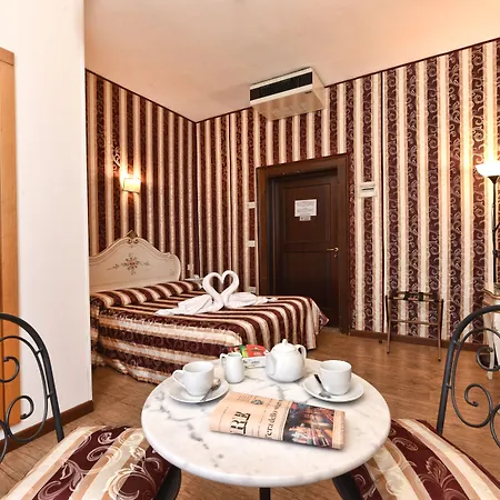 بيت ضيافة Casa Martini 3*