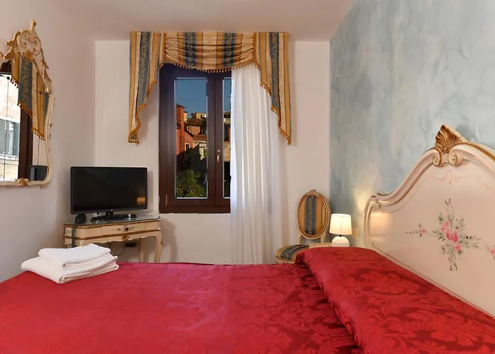 Casa Martini بيت ضيافة 3*