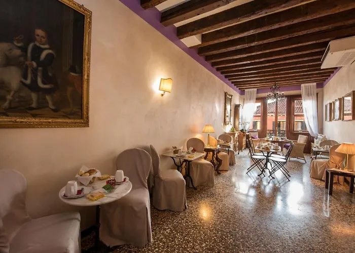 Konukevi Casa Martini 3*