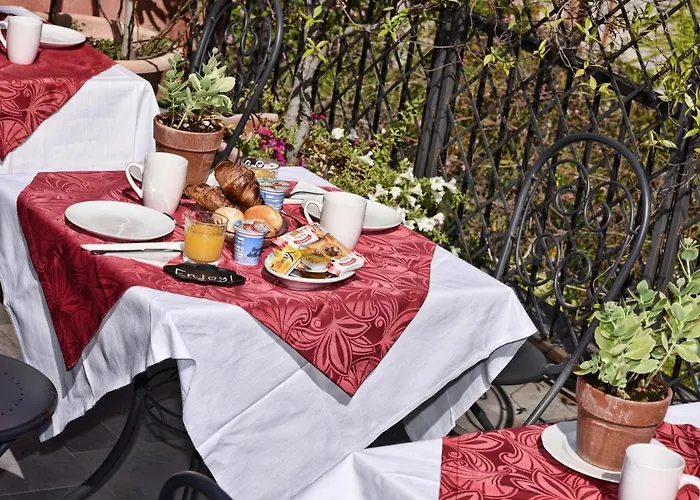 Casa Martini Konukevi 3*