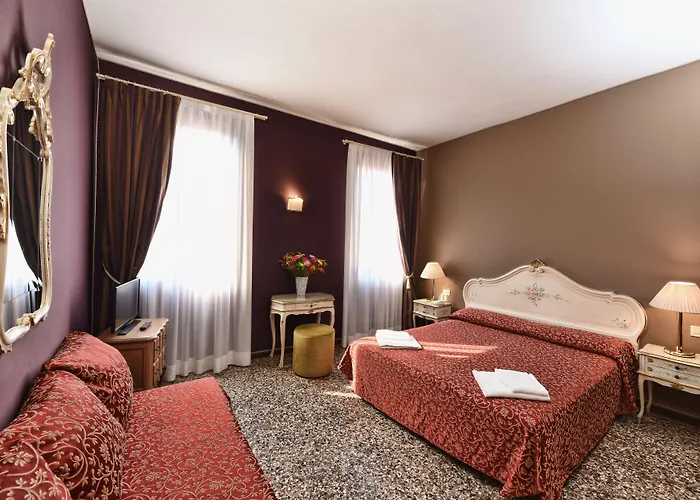 בית הארחה Casa Martini 3*